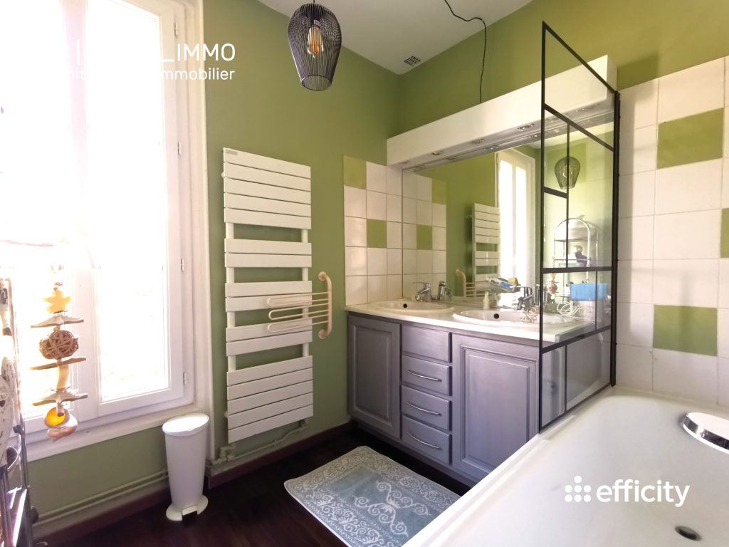 Maison 6 pièces - 176 m²