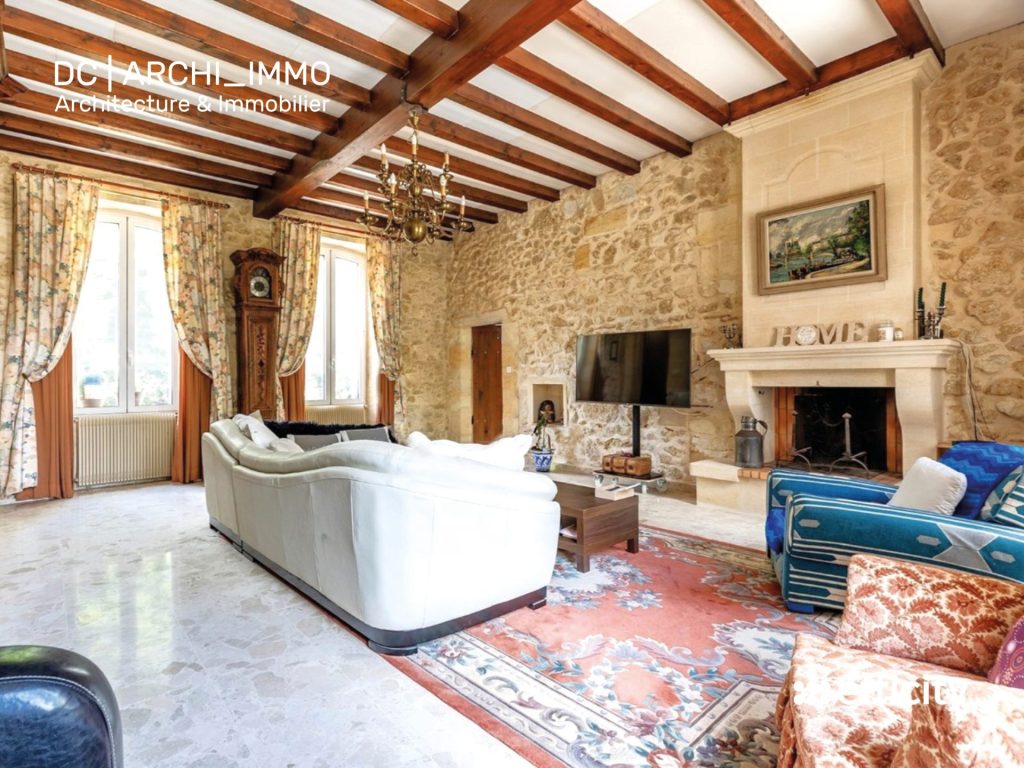 Domaine - 500 m² sur 1/2 ha