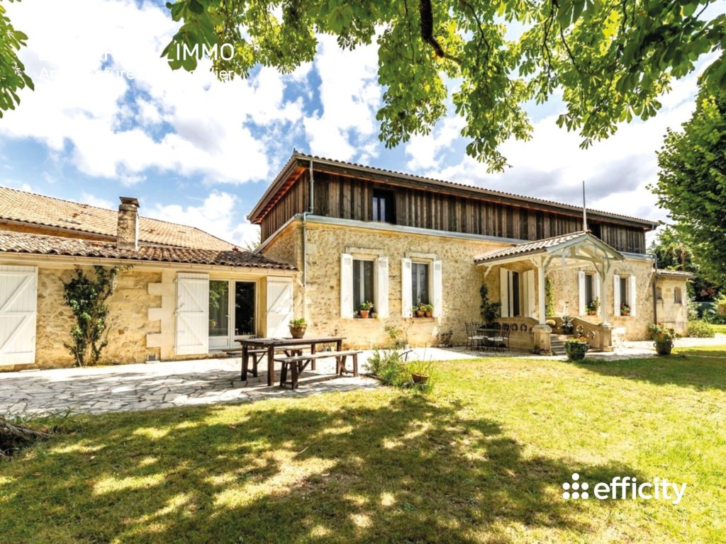 Domaine - 500 m² sur 1/2 ha